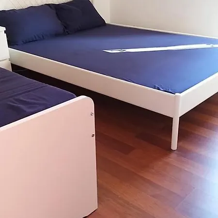 Homestay Theorynomad Rooms Al Lisboa *
