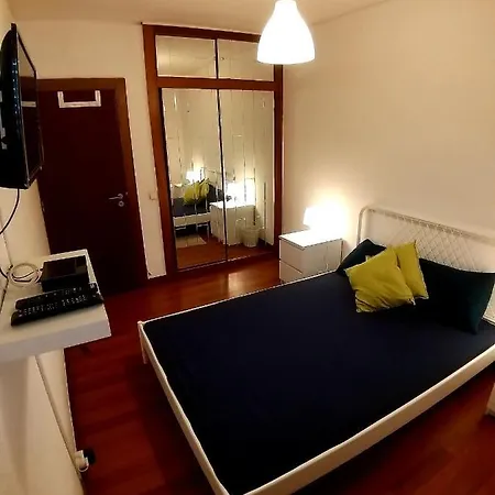 Theorynomad Rooms Al Lisboa Habitación en casa particular *