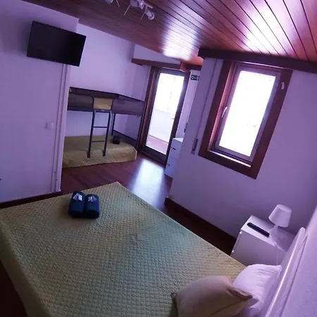 Theorynomad Rooms Al Lisboa Habitación en casa particular *