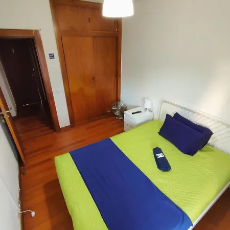 Habitación en casa particular Theorynomad Rooms Al Lisboa *