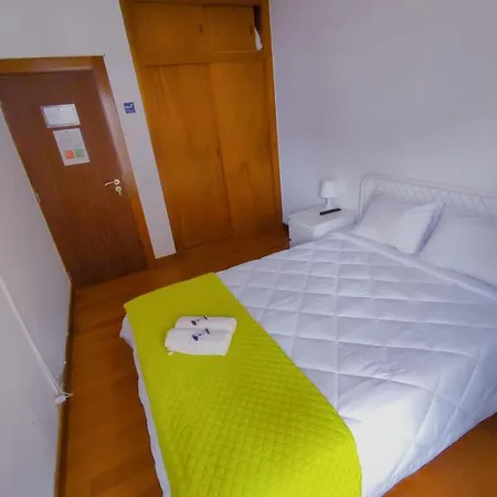 Habitación en casa particular Theorynomad Rooms Al Lisboa *