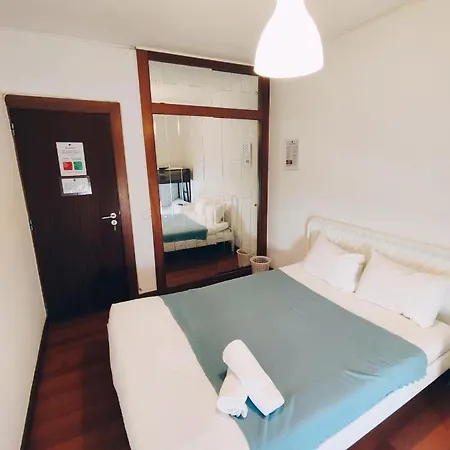 Habitación en casa particular Theorynomad Rooms Al Lisboa Lisboa
