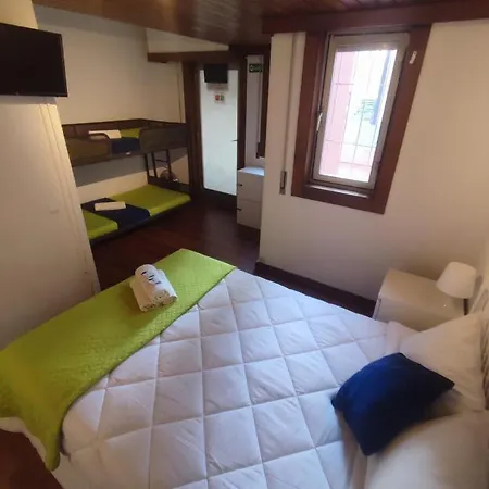 Kwatera prywatna Theorynomad Rooms Al Lisboa *